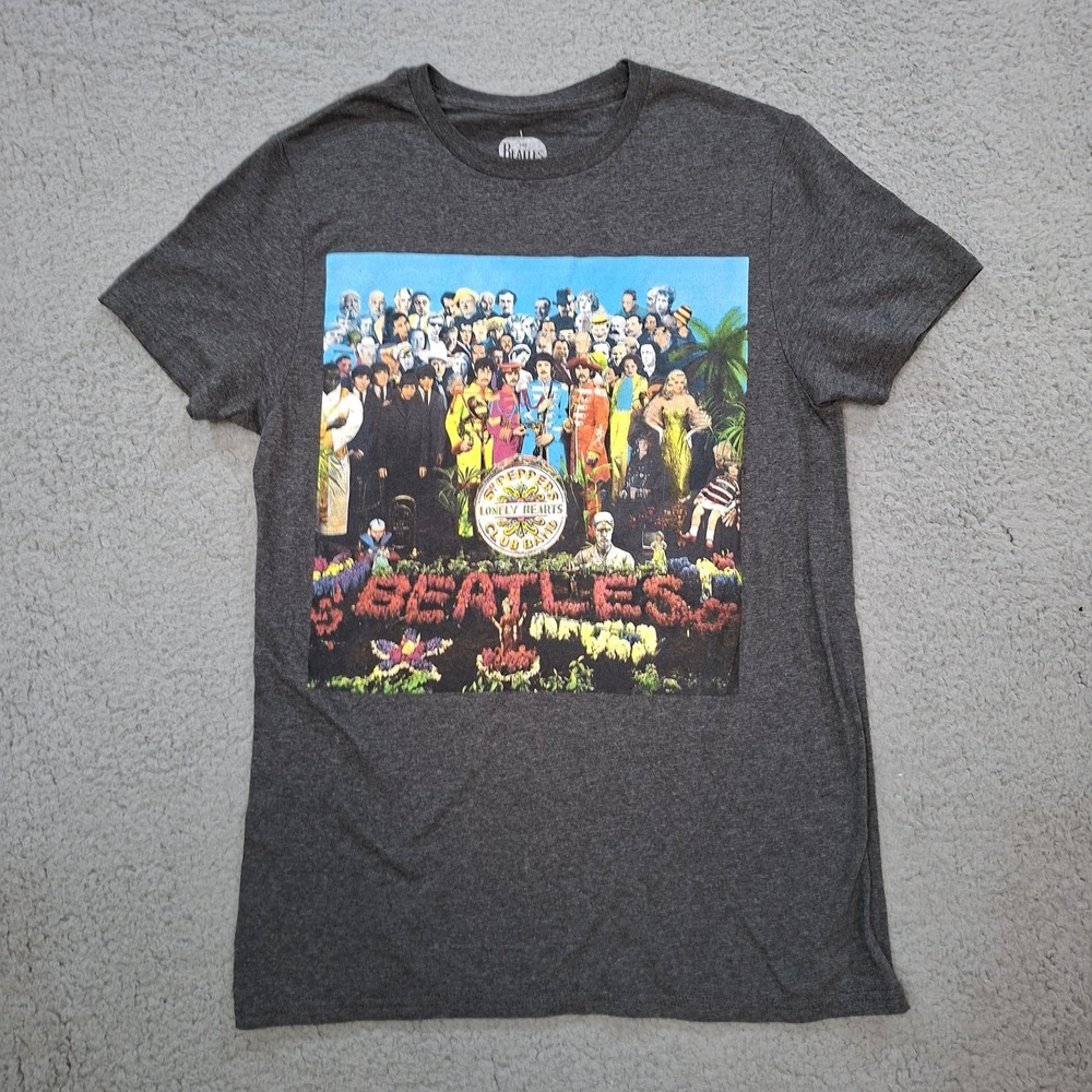 The Beatles Sgt Pepper's Lonely Hearts Club Band T-Shirt Size S Gray Graphic Tee